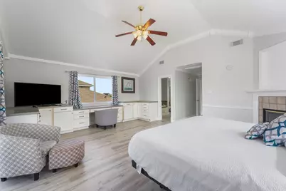 22517 Bay Point Drive, Galveston, TX 77554 - Photo 17