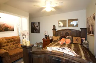 1313 County Rd 5023, Cleveland, TX 77327 - Photo 19