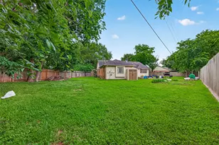 13318 Ascot Glen Ln, Houston, TX 77082 - Photo 37