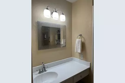 10252 Longmont Drive #45/4, Houston, TX 77042 - Photo 33