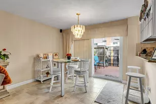 10252 Longmont Dr, Houston, TX 77042 - Photo 9