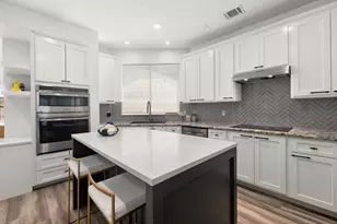 26 Cinnamon Teal Pl, The Woodlands, TX 77382 - Photo 17