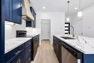 8602 Hoffman St, Houston, TX 77016 - Photo 3