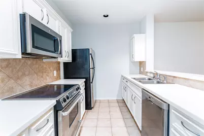 850 W Heights Hollow Lane, Houston, TX 77007 - Photo 11