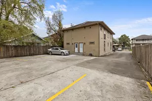 4306 Wilmer St, Houston, TX 77003 - Photo 5