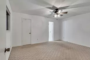 418 Oakhill Dr, Conroe, TX 77304 - Photo 23