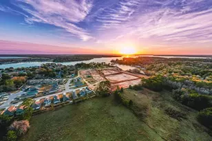 15355 Lake Conroe Cv Dr, Willis, TX 77318 - Photo 9