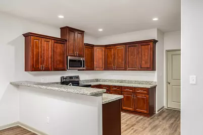 893 E Semands Avenue #B, Conroe, TX 77031 - Photo 7