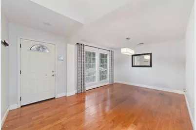 16826 Basewood Court, Sugar Land, TX 77498 - Photo 5