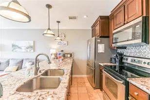 9520 Seawall Blvd, Galveston, TX 77554 - Photo 11