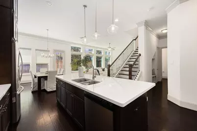 6703 Saxton Manor Street, Houston, TX 77055 - Photo 11