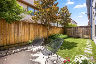 6703 Saxton Manor St, Houston, TX 77055 - Photo 5
