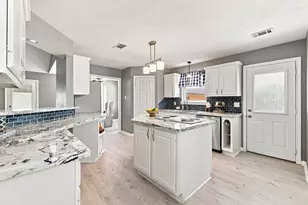 6826 Bendwood, College Station, TX 77845 - Photo 13