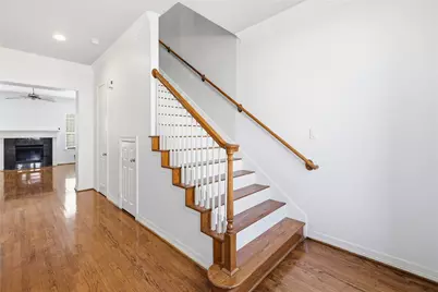 3207 Holly Shores Drive, Houston, TX 77042 - Photo 7