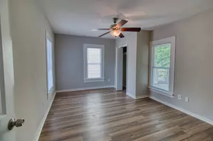 3201 Adelia St, Houston, TX 77026 - Photo 9