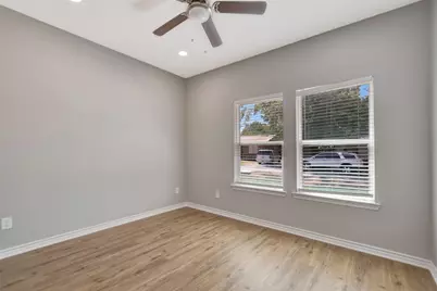 210 Kyle St Street, Madisonville, TX 77864 - Photo 17