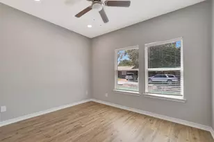 210 Kyle St St, Madisonville, TX 77864 - Photo 17
