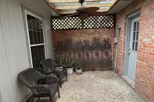 1789 Saxony Ln, Houston, TX 77058 - Photo 15