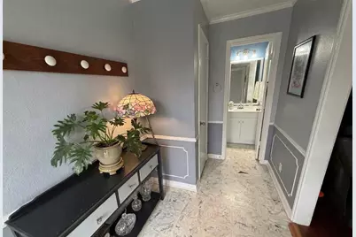 1789 Saxony Lane, Houston, TX 77058 - Photo 5