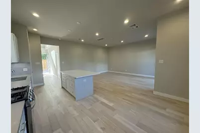 540 Janisch Road #E, Houston, TX 77018 - Photo 9