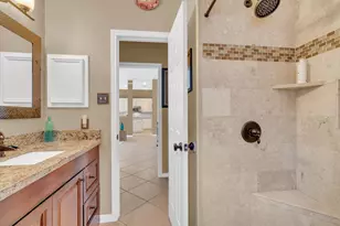 11727 Lochberry Ct, Tomball, TX 77377 - Photo 17