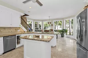 6 S Brokenfern Dr, The Woodlands, TX 77380 - Photo 19
