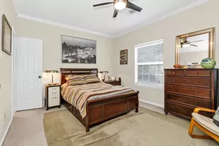 6 S Brokenfern Dr, The Woodlands, TX 77380 - Photo 39