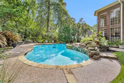 6 S Brokenfern Drive, The Woodlands, TX 77380 - Photo 43