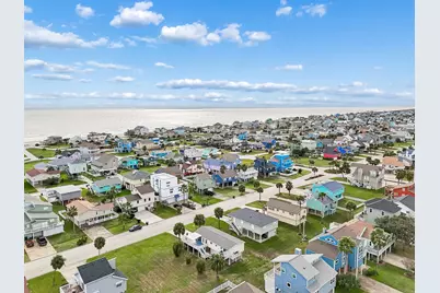 13626 Pirates Beach Boulevard, Galveston, TX 77554 - Photo 33