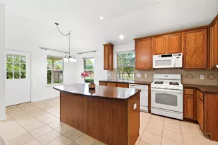 11023 Greenstone Park Ln, Houston, TX 77089 - Photo 15