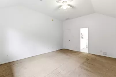 11023 Greenstone Park Lane, Houston, TX 77089 - Photo 19