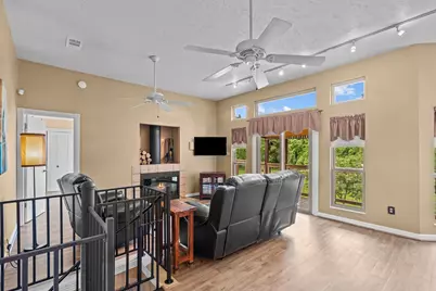 1113 S Country Club Drive, Shoreacres, TX 77571 - Photo 7