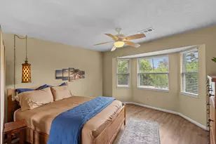 1113 S Country Club Dr, Shoreacres, TX 77571 - Photo 11