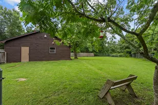 1113 S Country Club Dr, Shoreacres, TX 77571 - Photo 45