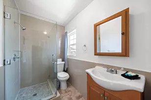 1102 8th St, Galveston, TX 77550 - Photo 19