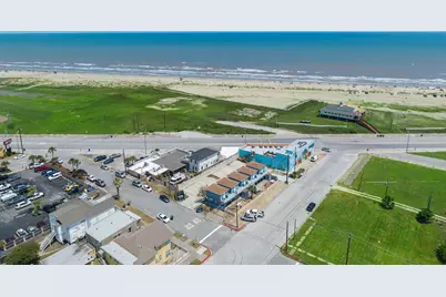 1102 8th Street, Galveston, TX 77550 - Photo 1