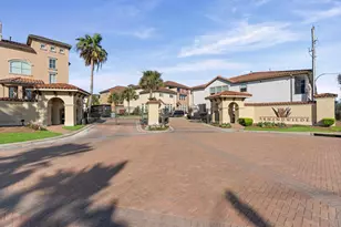 41 Armand Shore Dr, Pasadena, TX 77058 - Photo 3