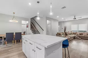 8407 James Franklin St, Houston, TX 77088 - Photo 13
