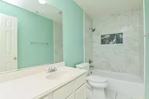 12227 Meadowglen Dr, Meadows Place, TX 77477 - Photo 27