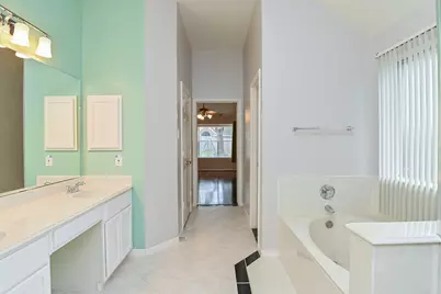 12227 Meadowglen Drive, Meadows Place, TX 77477 - Photo 19