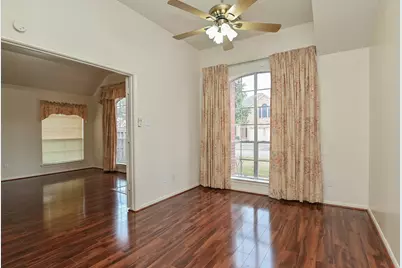 12227 Meadowglen Drive, Meadows Place, TX 77477 - Photo 7