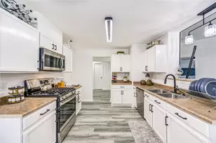 9318 Torridon Ct, Houston, TX 77095 - Photo 7