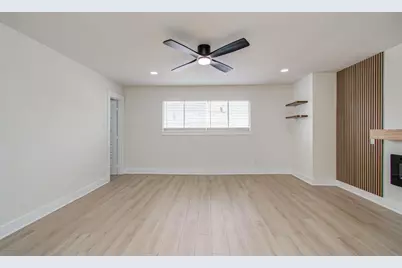 14231 Misty Meadow Lane, Houston, TX 77079 - Photo 23