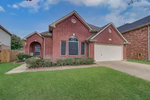 17618 Riata Manor Ln, Cypress, TX 77433 - Photo 3