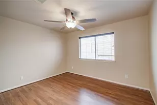 17618 Riata Manor Ln, Cypress, TX 77433 - Photo 15