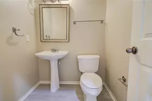 17618 Riata Manor Ln, Cypress, TX 77433 - Photo 19