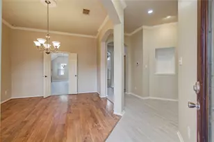 17618 Riata Manor Ln, Cypress, TX 77433 - Photo 5