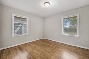 8018 Sharondale Dr, Houston, TX 77033 - Photo 7