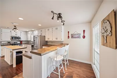 600 Hampton Hall Lane, Conroe, TX 77302 - Photo 11