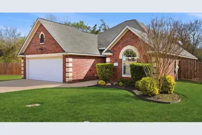 232 N Dixie Street, Brenham, TX 77833 - Photo 1